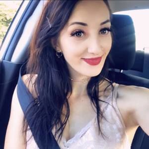 Meet your Posher, Marissa